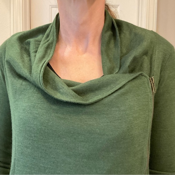 Staccato Green Stretch Cardigan / Jacket, Side Front Zip, Side Pockets, Sz S - Picture 8 of 14